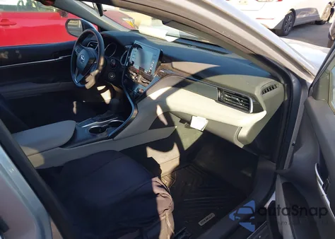 2023 Toyota Camry Le z USA, uszkodzony, nr VIN 4T1C11AK3PU772488